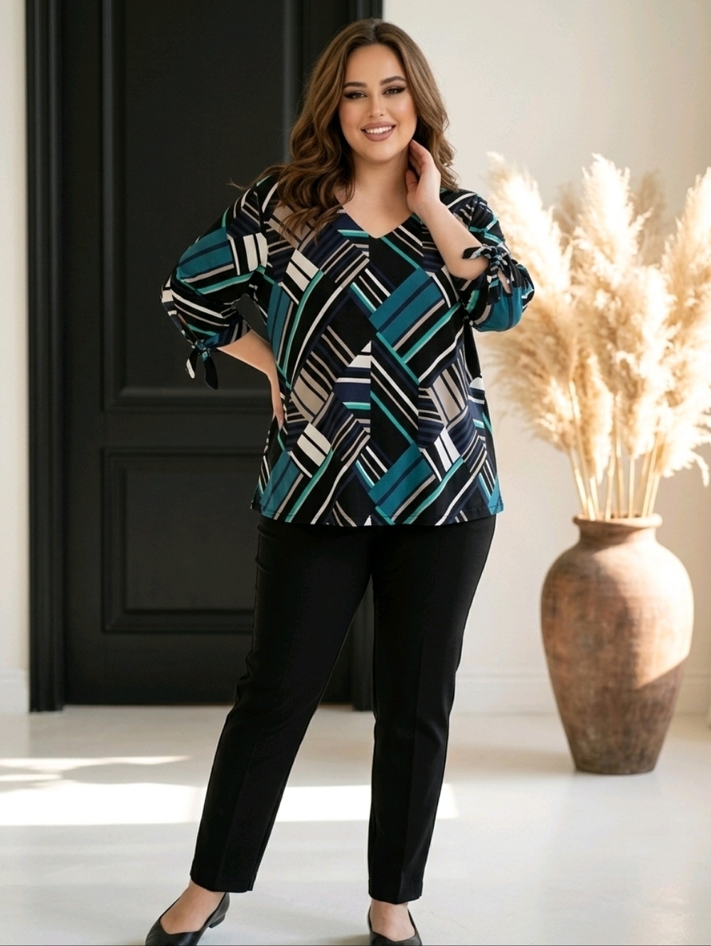 NWT Catherines Black, Teal & White Geometric V-Neck Tunic Sz 2X 22/24W
